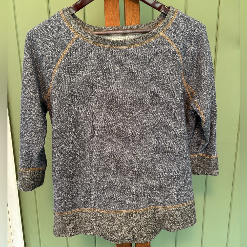 Hi Line Women’s Pre-loved Blue Gray 3/4 sleeve Sweater with Tan Accents Size L
